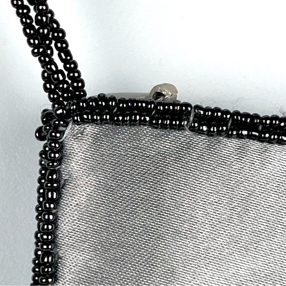 Arrow Design Bag Silver Beaded Sequin Flower Garden Satin Evening Vintage - Picture 6 of 11